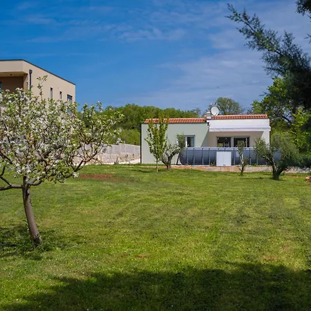 Holiday home Haus Reni In - Haus Fuer 2-4 Personen
